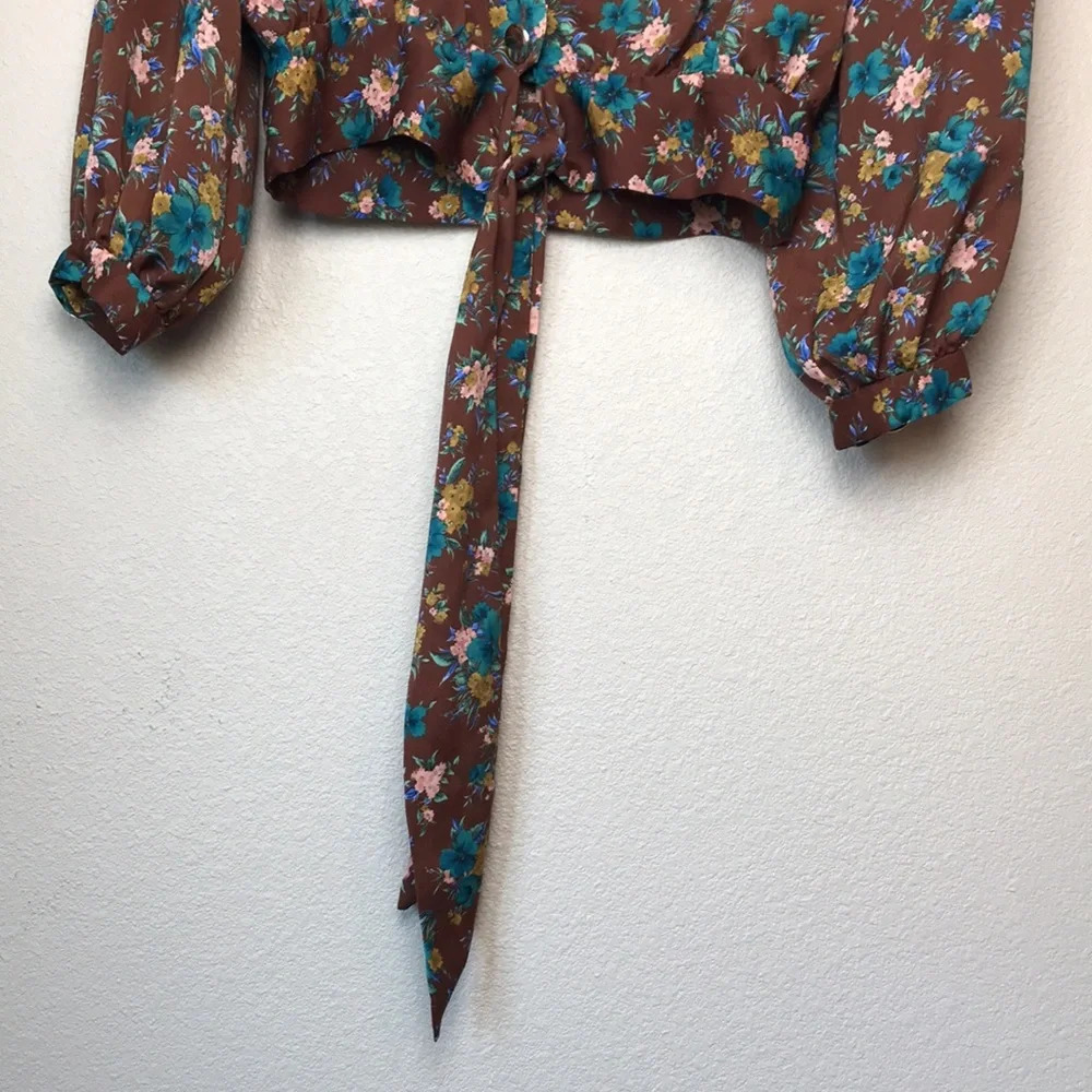 Zara | Brown Floral Tie Top - Picture 3 of 8